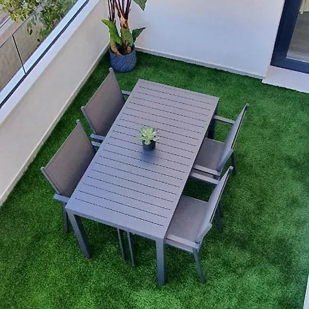 Blueskyesteponagardens Апартаменты