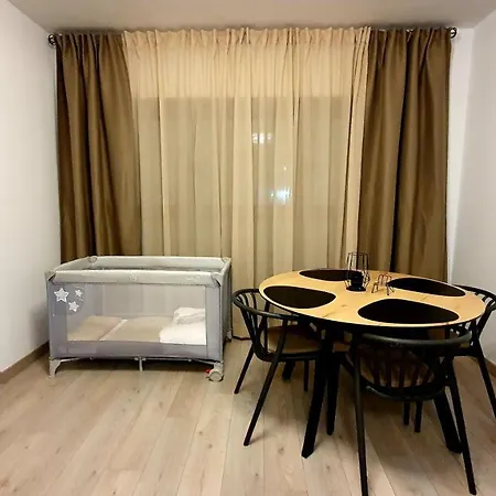 Apartmán Blueskyesteponagardens Estepona